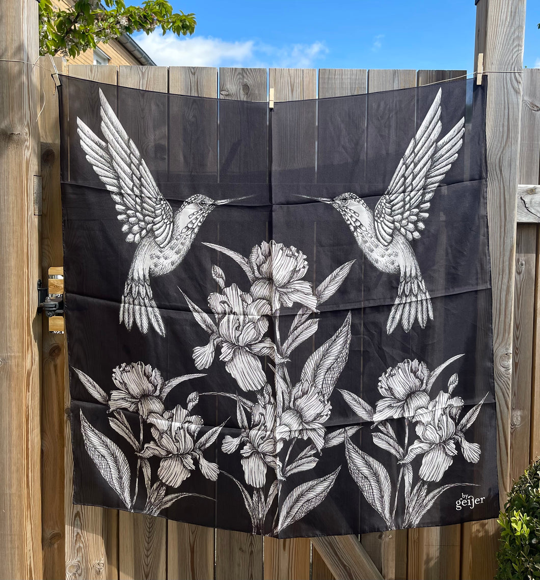 Scarf in 100 % Silk - Hummingbirds - By Geijer