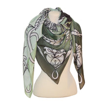 Load image into Gallery viewer, Scarf in 100% Silk - Panthers in green - By Geijer